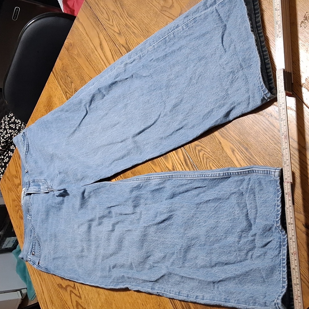 SOLD SOLD  Jeans Womens  BLUE 28 LONG Preowned ULTRA LOOSE LOW RISE